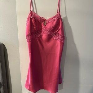 Danielle Guizio slip